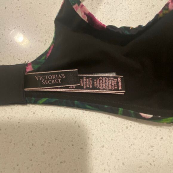 Victoria’s Secret bra so obsessed by Victoria’s Secret Padded no wire size 34DD - Picture 7 of 8
